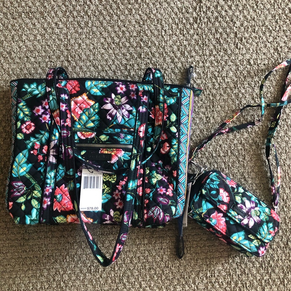 Vera Bradley bag set
